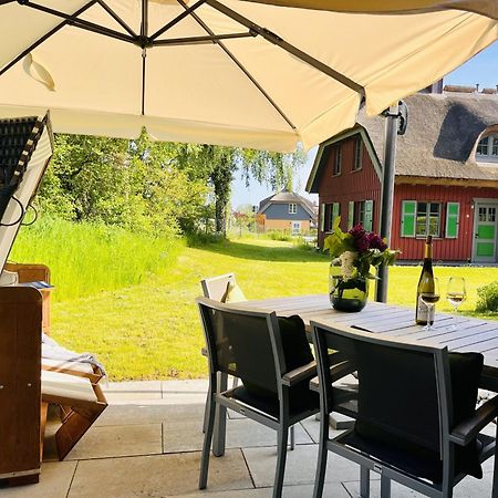 פוטבוס Ferienhaus Strandleben 09 Feriendorf Klein Stresow Ruegen By Ruyastay מראה חיצוני תמונה